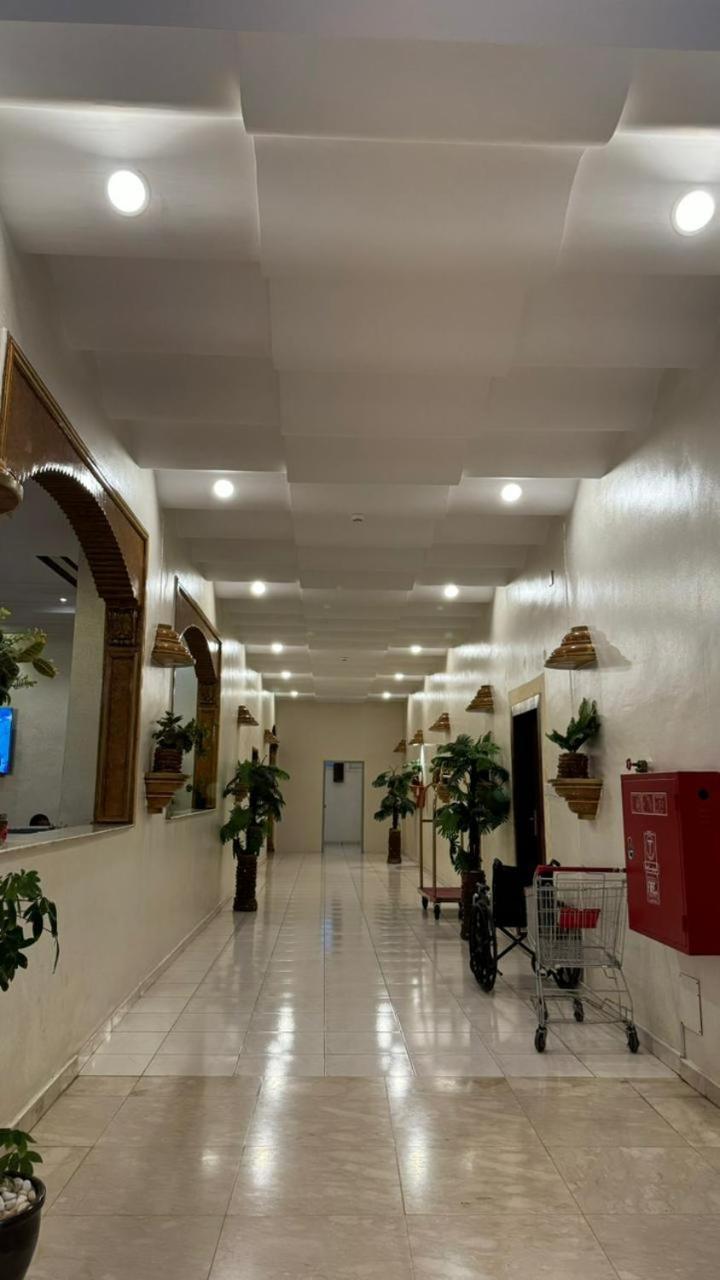 Lavina Hotel Apartments Sakakah Exterior photo